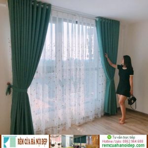 rèm vải màu xanh lá cây
